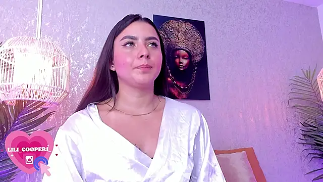 lilicooper  online show from December 5, 2024, 11:29 pm
