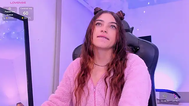 sofiarouge online show from January 16, 2026, 11:36 am