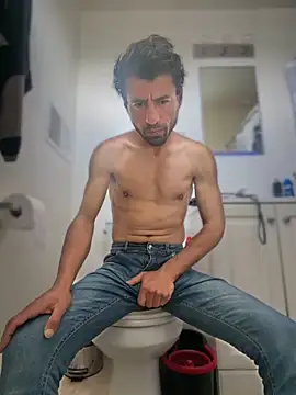 Natural sexy33 online show from March 28, 2026, 7:24 pm