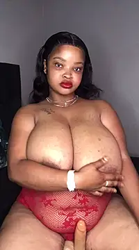 Snapshot of pinky_promicee chatting on February 8, 2025, 4:57 am pinky promicee online show from February 8, 2025, 4:57 am