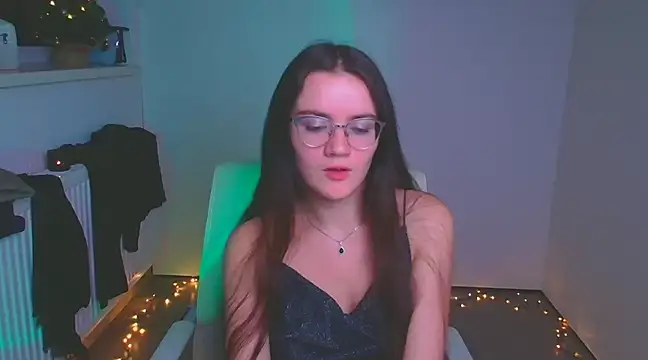 Josephine jo online show from December 25, 2024, 10:48 pm