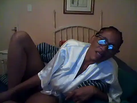 bustybillies online show from February 10, 2025, 6:24 pm