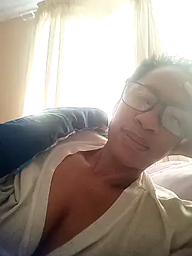 Snapshot of bustybillies chatting on October 5, 2025, 5:39 am bustybillies online show from October 5, 2025, 5:39 am