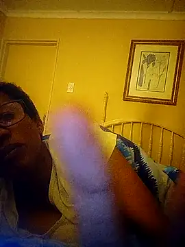 Snapshot of bustybillies chatting on October 6, 2025, 5:43 pm bustybillies online show from October 6, 2025, 5:43 pm