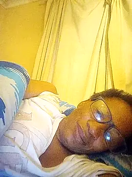 Snapshot of bustybillies chatting on October 11, 2025, 3:17 am bustybillies online show from October 11, 2025, 3:17 am