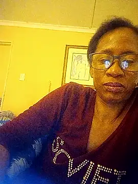 Snapshot of bustybillies chatting on October 31, 2025, 4:08 pm bustybillies online show from October 31, 2025, 4:08 pm