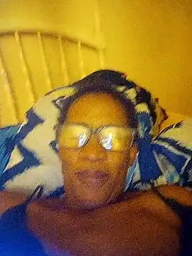 Snapshot of bustybillies chatting on February 23, 2026, 8:17 pm bustybillies online show from February 23, 2026, 8:17 pm