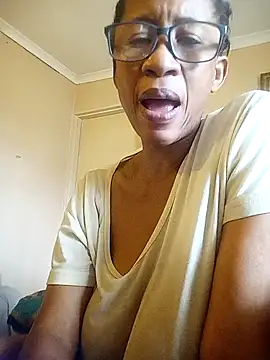 Snapshot of bustybillies chatting on March 21, 2026, 8:30 am bustybillies online show from March 21, 2026, 8:30 am