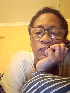 bustybillies online show from May 12, 2026, 12:08 am