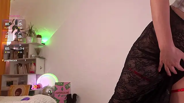 ginavontease online show from March 17, 2026, 4:43 pm