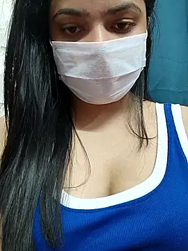 Myloveurvi online show from January 5, 2026, 6:55 pm