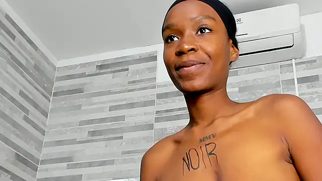 ebony march online show from September 19, 2025, 7:03 pm