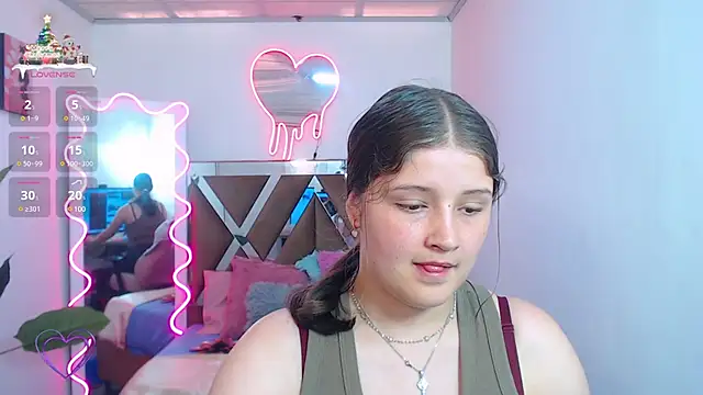 Snapshot of Krysstal_tay chatting on December 20, 2024, 6:24 pm Krysstal tay online show from December 20, 2024, 6:24 pm