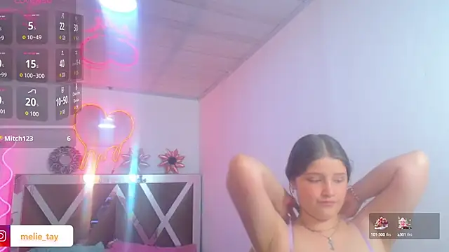 Snapshot of Krysstal_tay chatting on December 28, 2024, 6:08 pm Krysstal tay online show from December 28, 2024, 6:08 pm