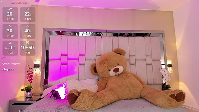  SofiaCortez  online show from March 21, 2025, 3:57 pm