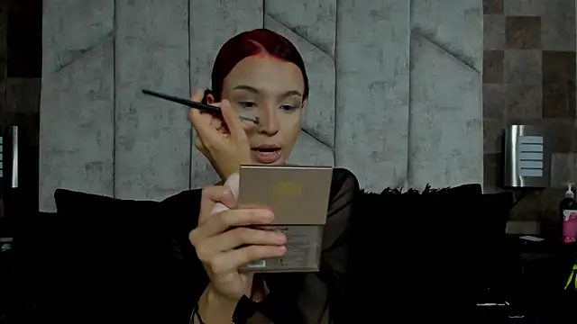 MoniicaRocha  online show from January 3, 2025, 7:50 pm