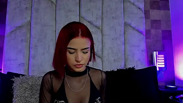 MoniicaRocha  online show from January 4, 2025, 8:48 pm