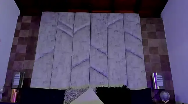 MoniicaRocha  online show from February 19, 2025, 10:53 pm