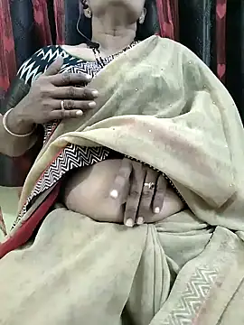 Snapshot of bhuvana555 chatting on September 21, 2025, 4:52 pm bhuvana555 online show from September 21, 2025, 4:52 pm