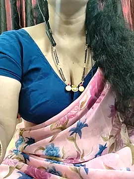 Snapshot of bhuvana555 chatting on October 18, 2025, 5:25 pm bhuvana555 online show from October 18, 2025, 5:25 pm