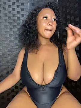 MayaPassion online show from January 4, 2025, 6:41 am