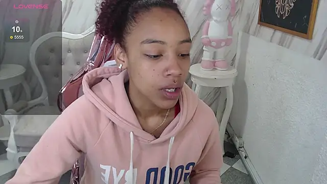 Violeth b online show from January 4, 2025, 12:49 pm