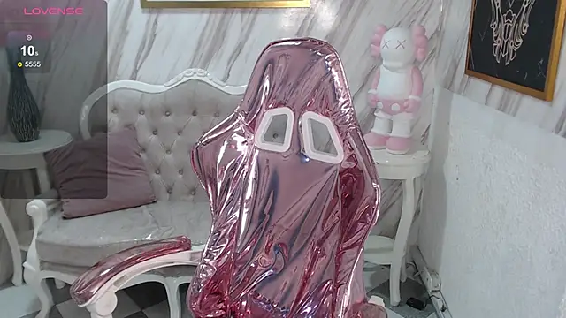 Violeth b online show from January 7, 2025, 12:41 pm