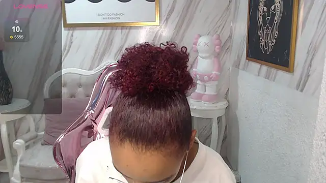 Violeth b online show from January 10, 2025, 12:36 pm