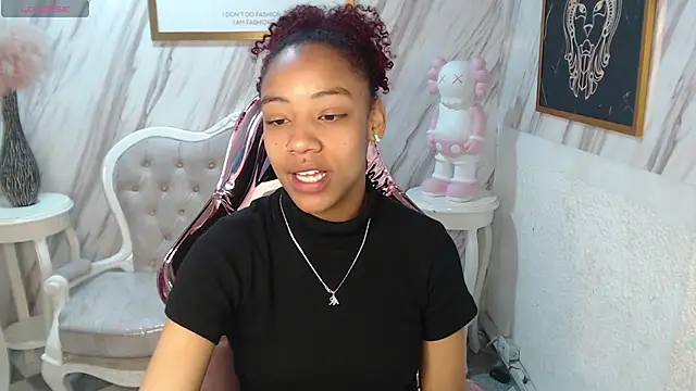 Violeth b online show from January 17, 2025, 12:52 pm