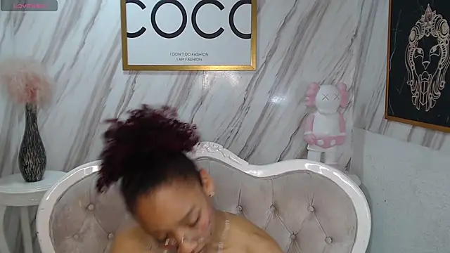 Violeth b online show from January 31, 2025, 6:47 pm