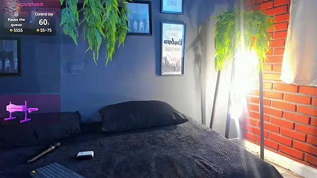 Snapshot of RivenFerretty chatting on December 26, 2024, 3:20 pm RivenFerretty online show from December 26, 2024, 3:20 pm