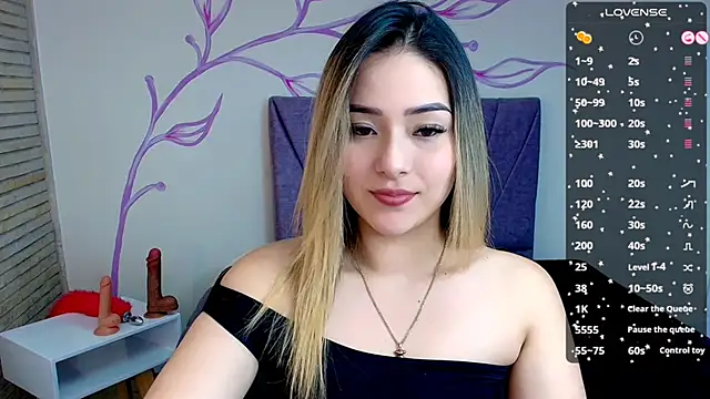DahliaMoore online show from December 11, 2024, 3:15 pm