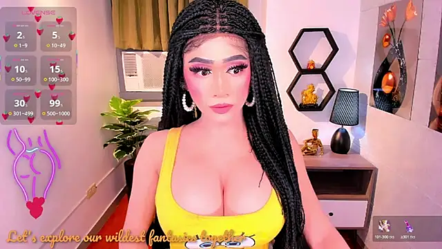 Snapshot of TwittyGirL9inch_exotic chatting on April 3, 2026, 6:33 am TwittyGirL9inch exotic online show from April 3, 2026, 6:33 am