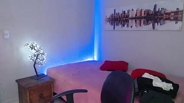 Jeam hot online show from December 5, 2024, 12:52 am