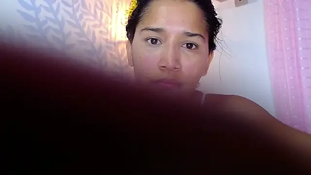 Alison Wiley online show from April 27, 2026, 6:17 pm