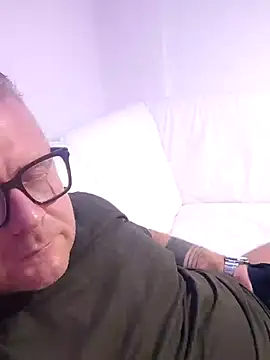 swingr online show from January 5, 2025, 4:47 am