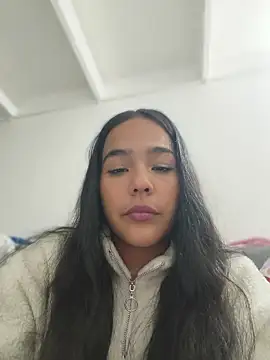 SweetFortuner online show from April 25, 2026, 5:32 am