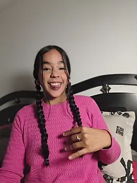 SweetFortuner online show from April 26, 2026, 7:39 am