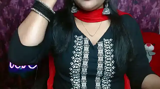 Naughty Ayesha1 online show from December 12, 2024, 6:03 am