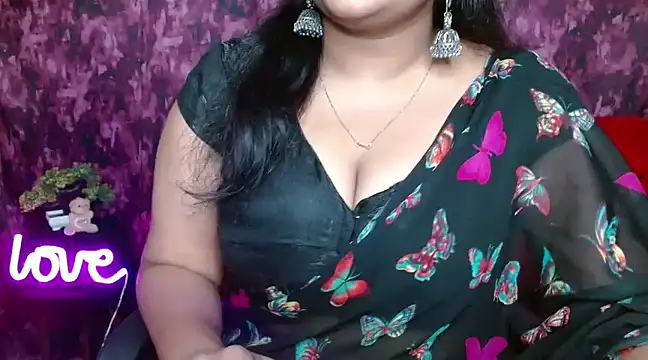 Naughty Ayesha1 online show from January 15, 2025, 4:04 am