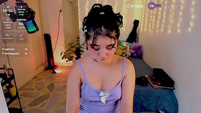 elylovegood online show from February 1, 2025, 8:26 pm