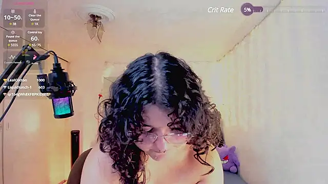 elylovegood online show from February 8, 2025, 11:55 pm