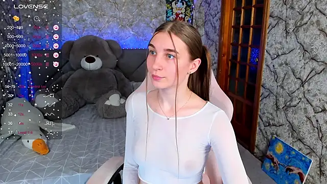 Snapshot of _flowersweeet_ chatting on October 10, 2025, 7:24 pm flowersweeet online show from October 10, 2025, 7:24 pm