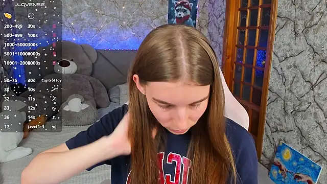 Snapshot of _flowersweeet_ chatting on October 16, 2025, 6:09 pm flowersweeet online show from October 16, 2025, 6:09 pm