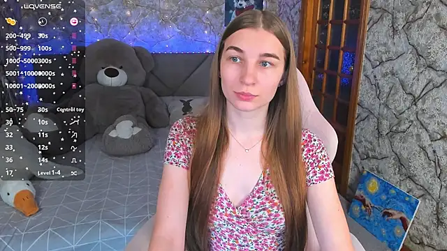 Snapshot of _flowersweeet_ chatting on October 21, 2025, 1:56 pm flowersweeet online show from October 21, 2025, 1:56 pm