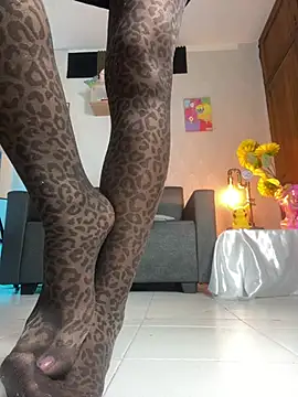 Alaia Love77 online show from June 12, 2026, 2:49 pm