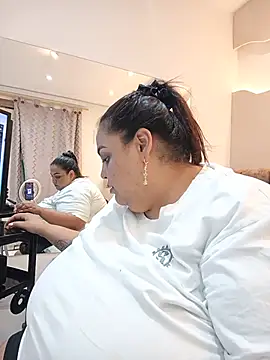 Alisson am online show from July 18, 2026, 5:17 pm