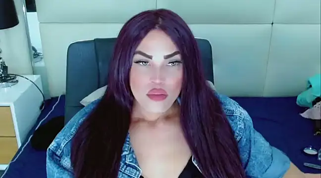 NathaliaCross online show from December 14, 2024, 4:52 pm