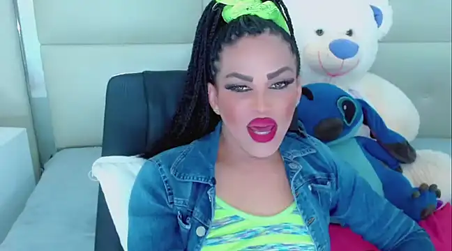 NathaliaCross online show from February 11, 2025, 11:01 pm