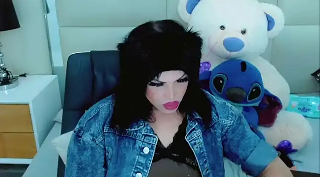 NathaliaCross online show from March 19, 2025, 9:37 pm